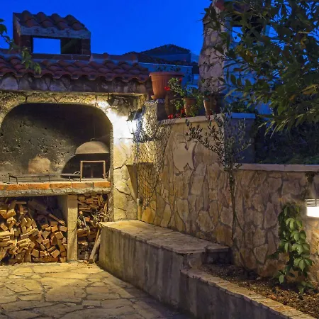 Holiday home Holiday Vila Patria Razanj